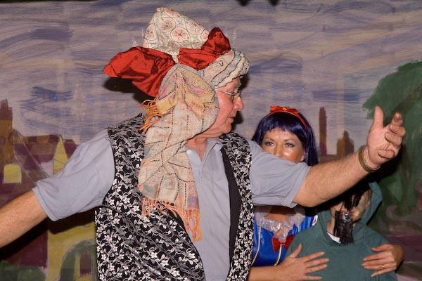 IMG_2834.jpg - Genie Appears to Snow White