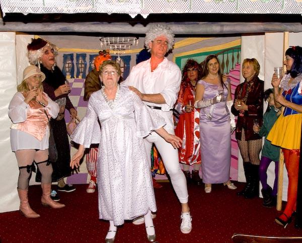 IMG_2857.jpg - Pantaloon Dances with the Fairy Queen